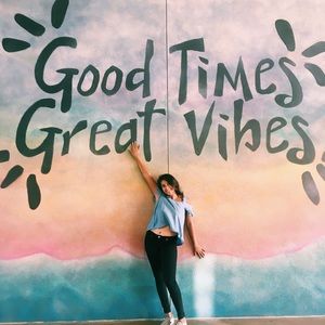 Meet your Posher, Kayla